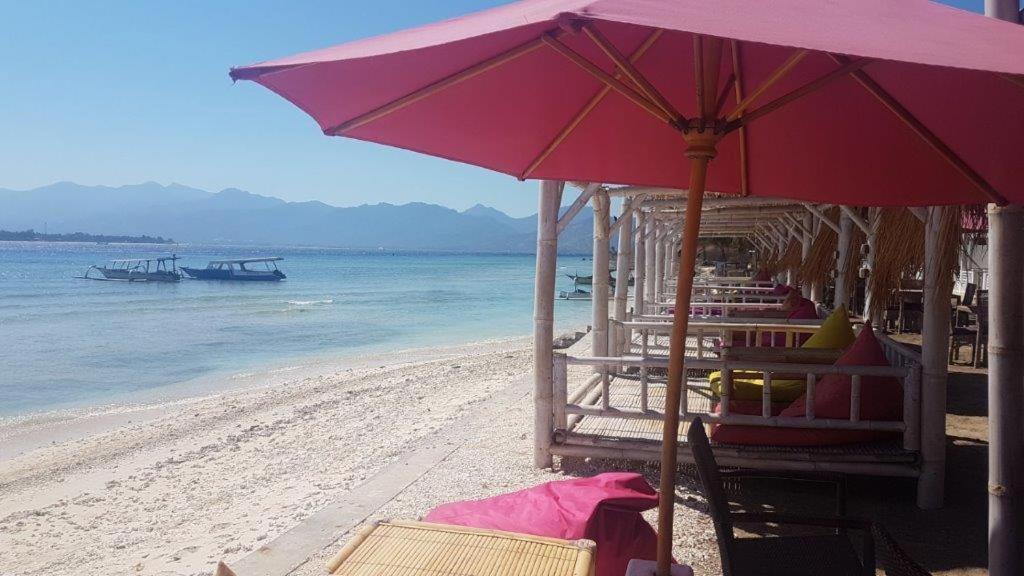 Gili Meno Mojo Beach Resort Kültér fotó